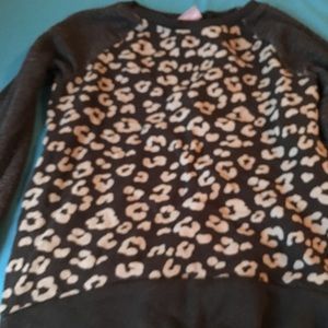 Five Girls Sweatshirts